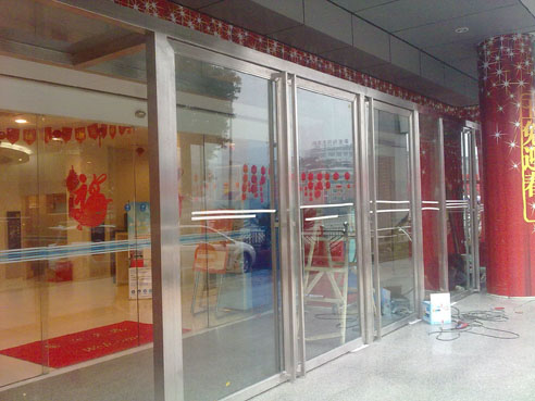 不銹鋼門